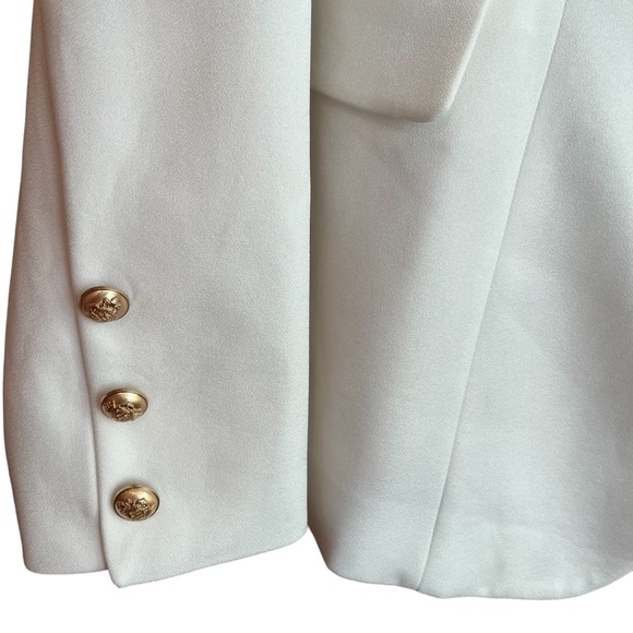 Lioness Palermo White Blazer Gold Buttons Size Large NWT - Picture 5 of 15